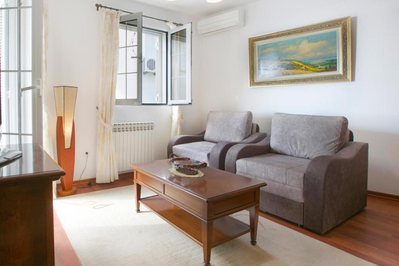 Royal Holiday Apartments スヴェティ・ステファン エクステリア 写真