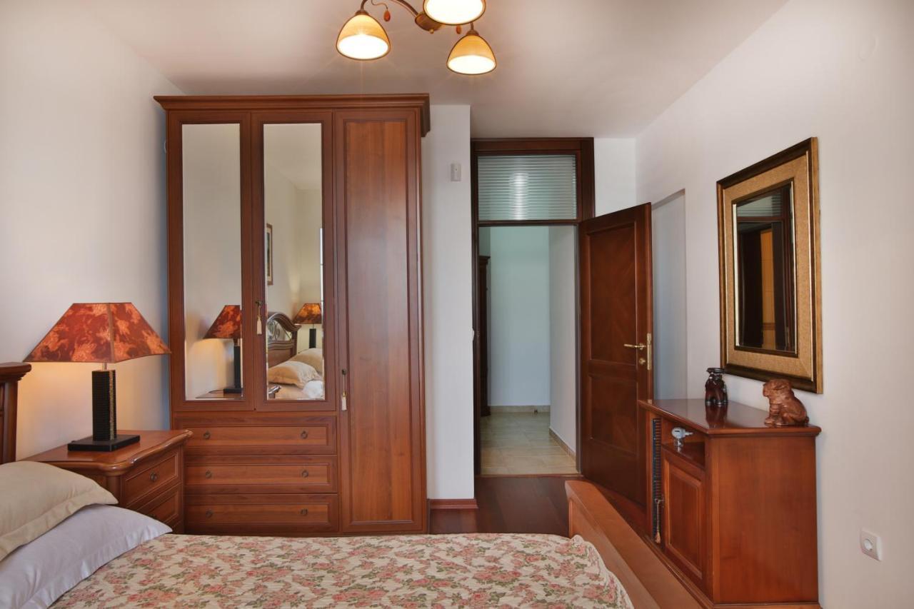Royal Holiday Apartments スヴェティ・ステファン エクステリア 写真