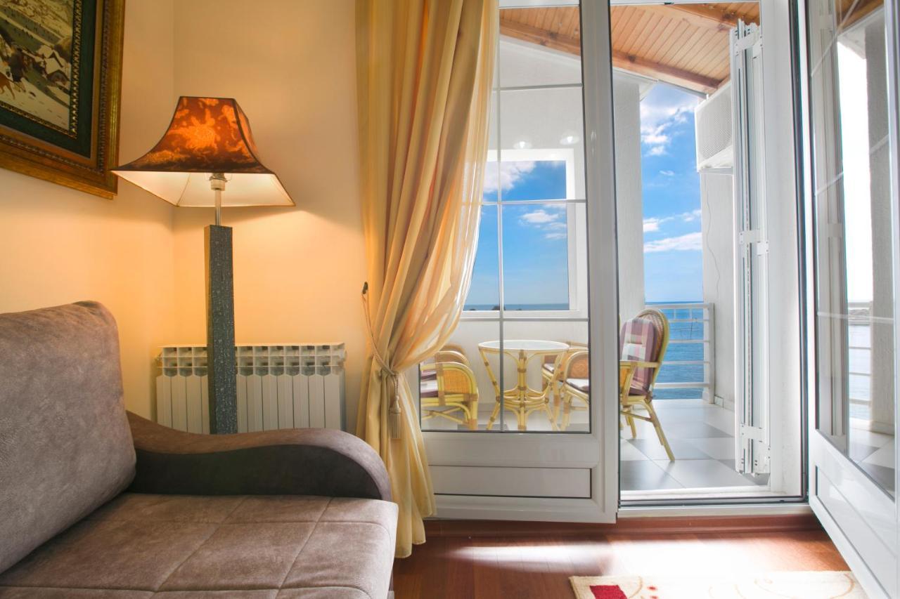 Royal Holiday Apartments スヴェティ・ステファン エクステリア 写真