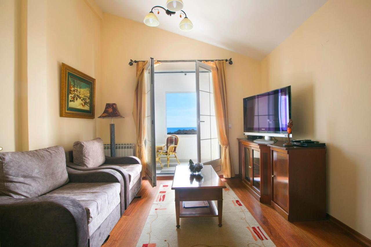 Royal Holiday Apartments スヴェティ・ステファン エクステリア 写真