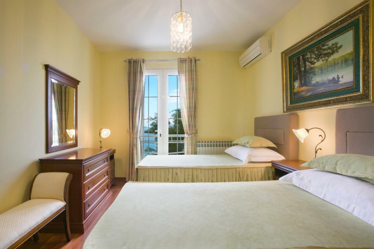 Royal Holiday Apartments スヴェティ・ステファン エクステリア 写真